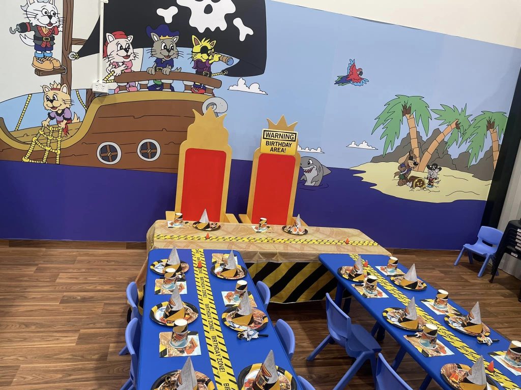 Pirate Ship Themed party room